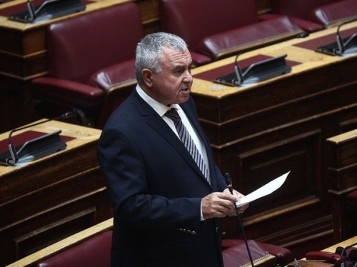 Ο Σταύρος Μιχαηλίδης φέρνει στη Βουλή την αποπομπή του Λιμενάρχη Χανίων