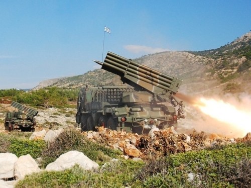 Βολές με πραγματικά πυρά σε Βακελώνα και Μανάγρο