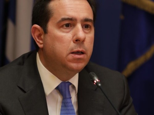 Μηταράκης: Δημοσιεύτηκε στο ΦΕΚ η αναστολή φορολογικών οφειλών για πυρόπληκτους της Χίου