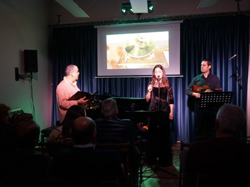 «Τι είν’ αυτό που το λένε αγάπη» – Μια μουσική αναδρομή στο ελληνικό ελαφρό τραγούδι από το Ωδείο «Αιγέας»